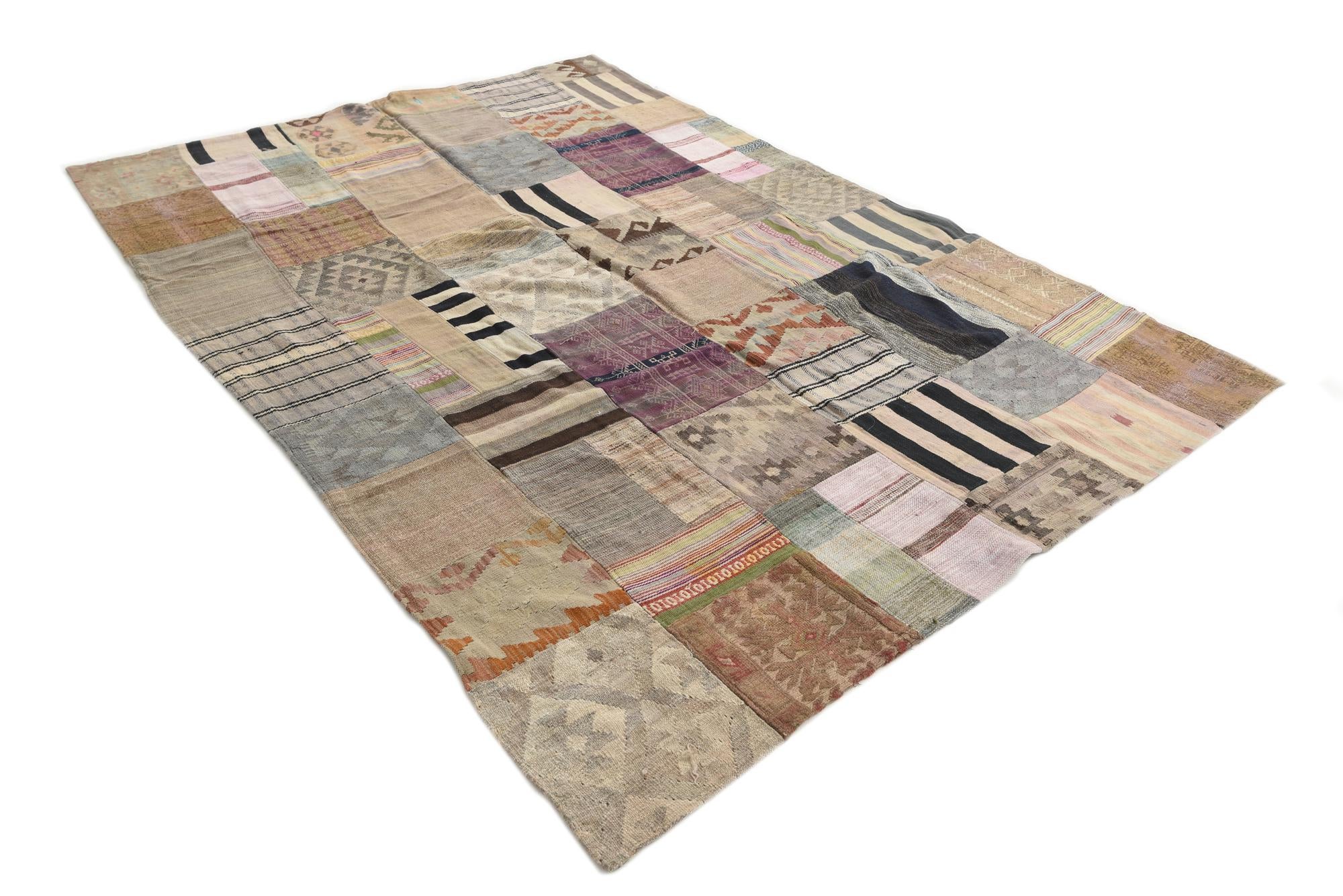6' 7 x 9' 10 Hand Woven Kilim Patchwork Wool Rug