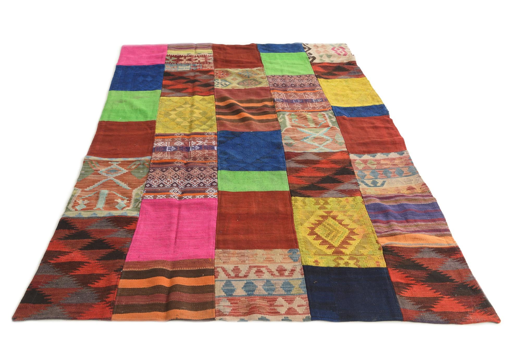 5' 6 x 8' Hand Woven Kilim Patchwork Wool Rug