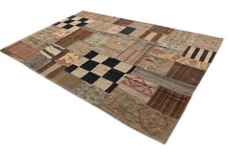 Detail image of 6' 8 x 9' 10 Hand Woven Kilim Patchwork Wool Rug