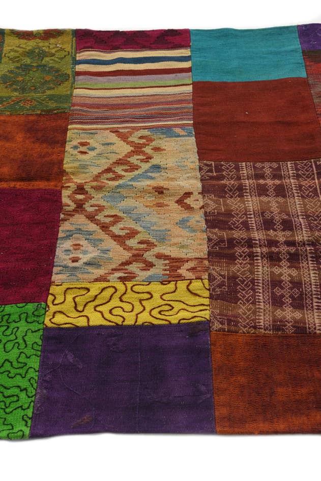 Detail image of 4' 8 x 6' 8 Hand Woven Kilim Patchwork Wool Rug