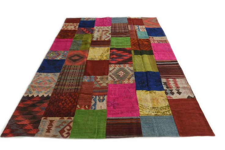 Detail image of 6' 8 x 9' 6 Hand Woven Kilim Patchwork Wool Rug