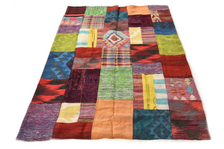 Detail image of 4' x 5' 11 Hand Woven Kilim Patchwork Wool Rug