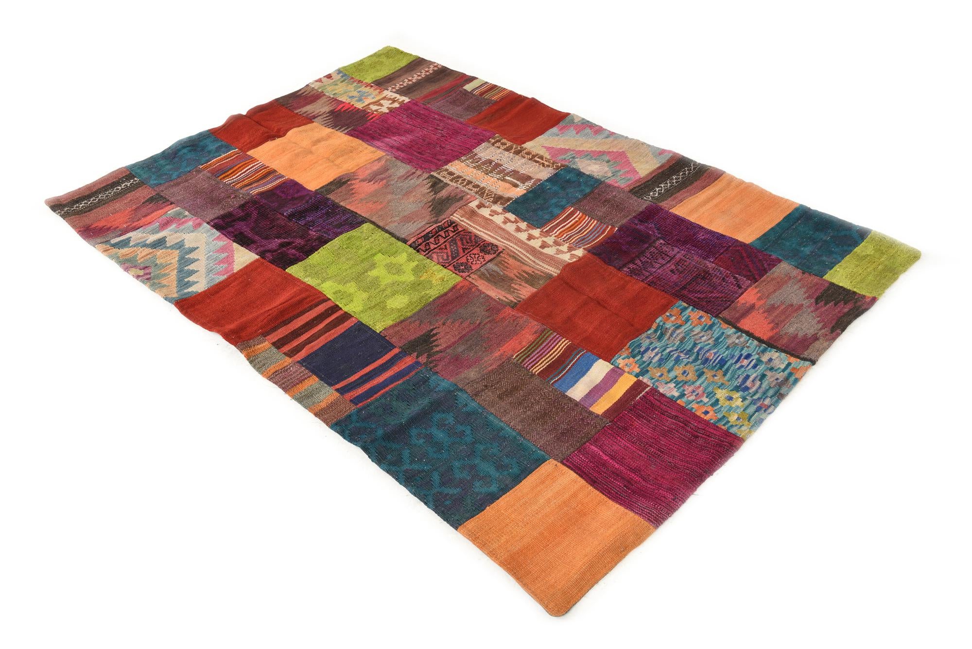 4' x 5' 10 Hand Woven Kilim Patchwork Wool Rug
