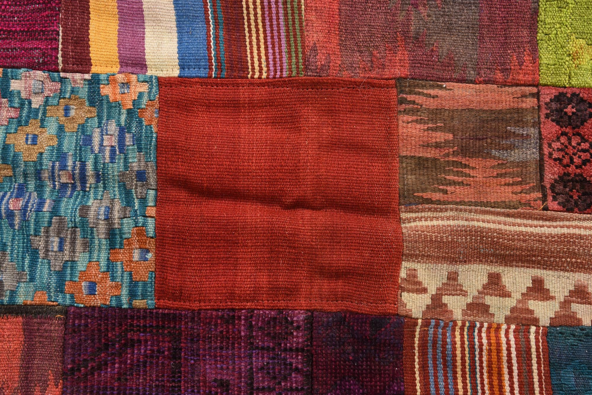 4' x 5' 10 Hand Woven Kilim Patchwork Wool Rug