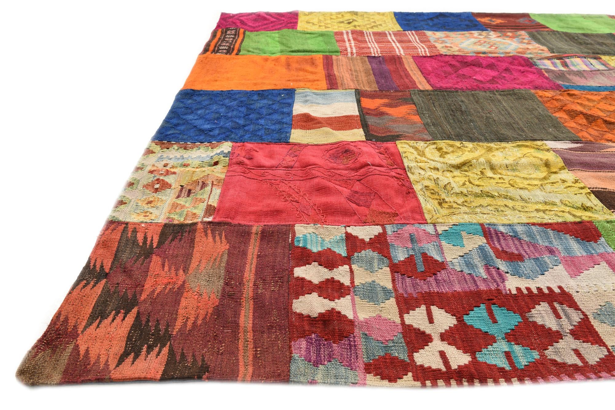 6' 8 x 9' 10 Hand Woven Kilim Patchwork Wool Rug