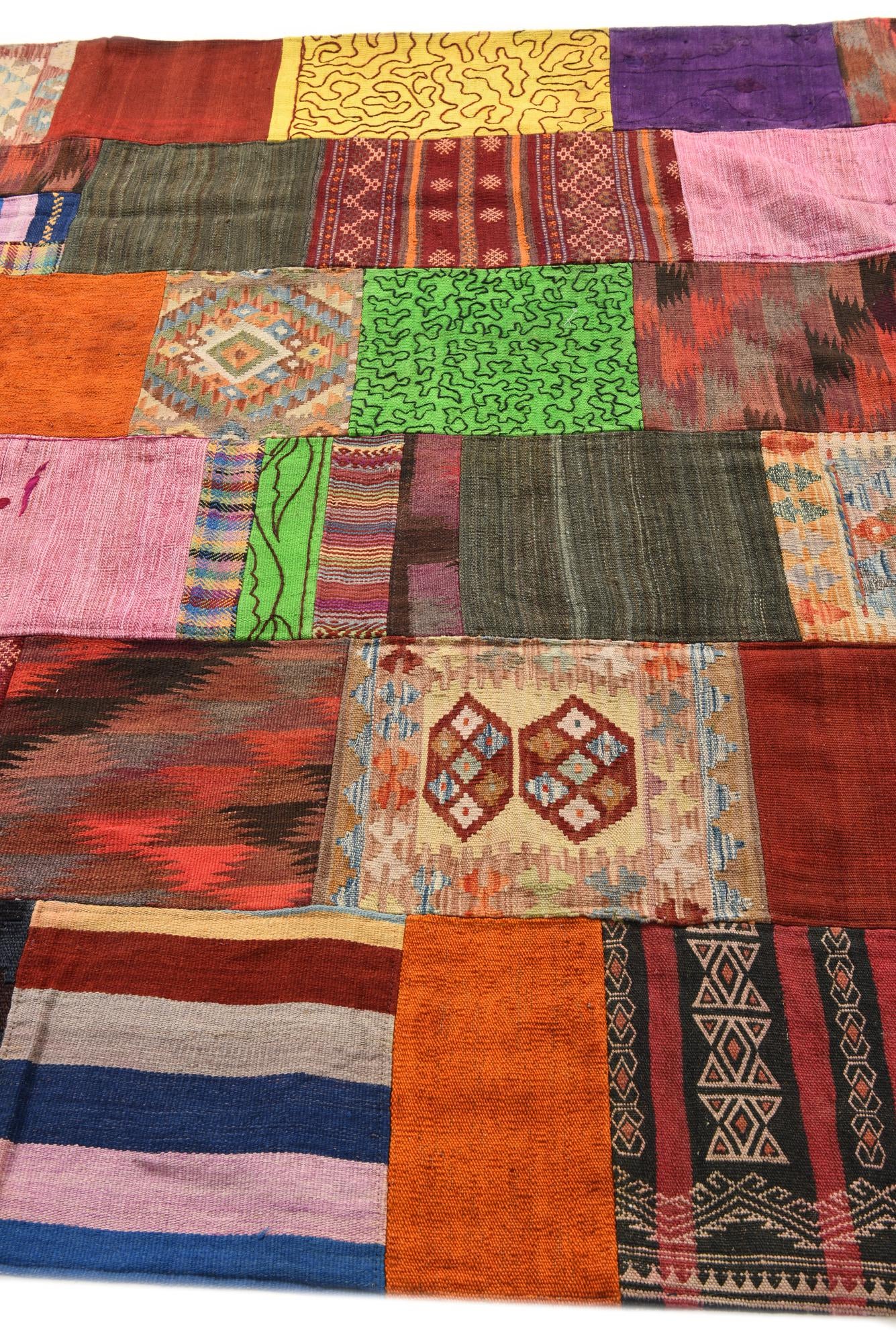 6' 8 x 9' 11 Hand Woven Kilim Patchwork Wool Rug