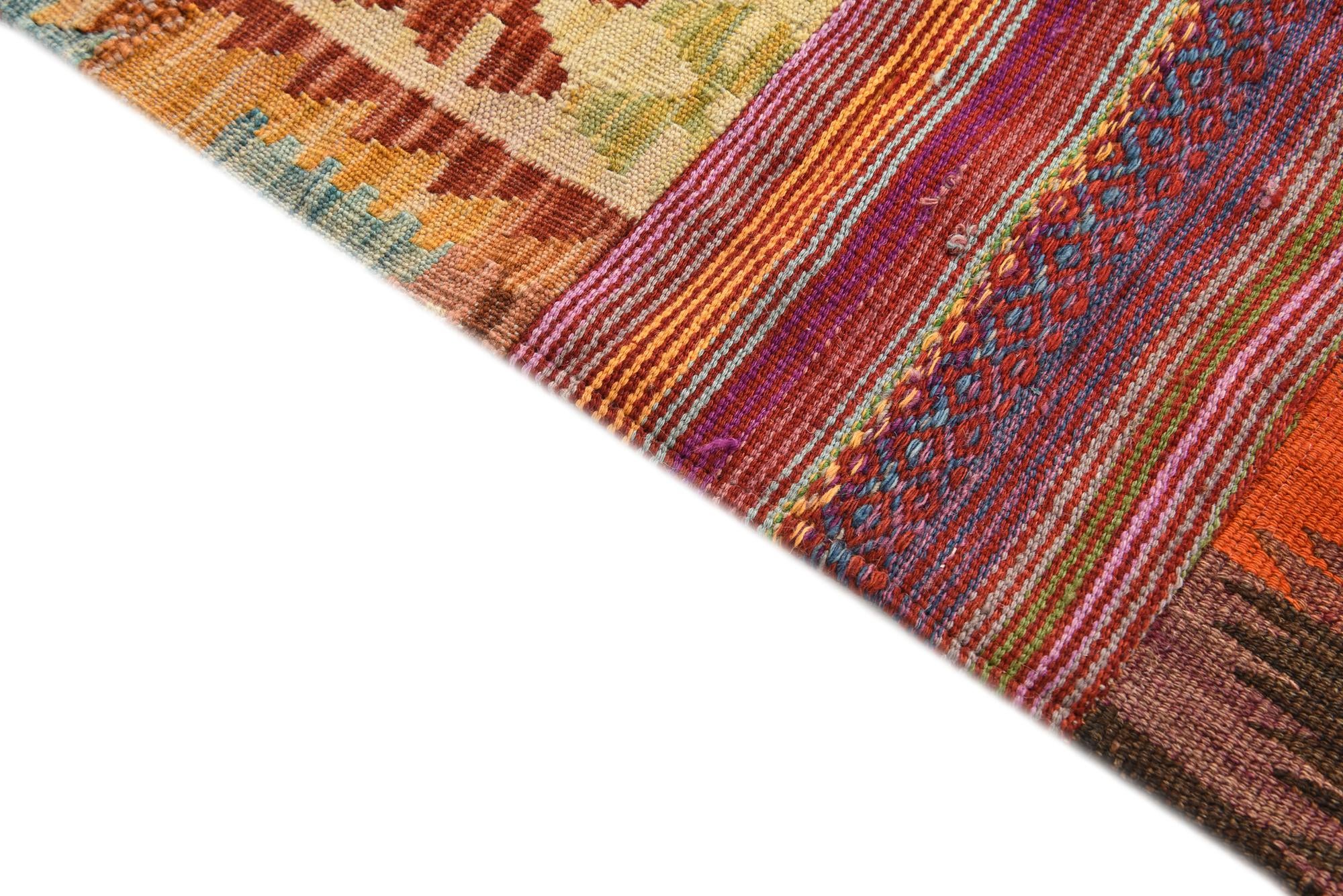 5' 6 x 7' 11 Hand Woven Kilim Patchwork Wool Rug