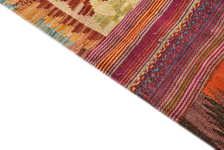 5' 6 x 7' 11 Hand Woven Kilim Patchwork Wool Rug
