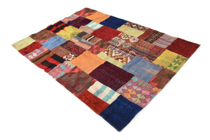 Detail image of 4' 2 x 5' 11 Hand Woven Kilim Patchwork Wool Rug