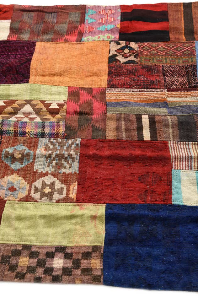 Detail image of 4' 2 x 5' 11 Hand Woven Kilim Patchwork Wool Rug