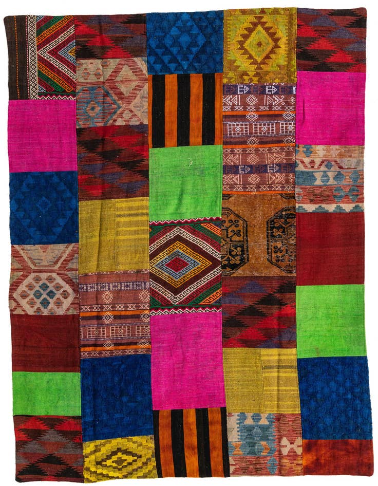 Detail image of 5' 5 x 7' 8 Hand Woven Kilim Patchwork Wool Rug