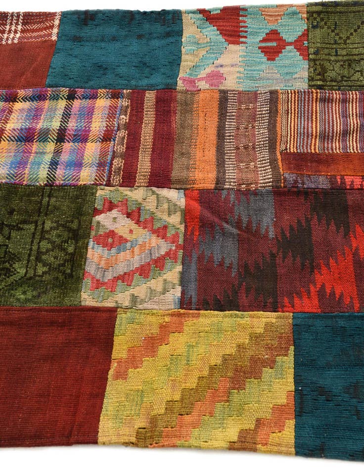 Detail image of 3' 2 x 4' 10  Hand Woven Kilim Patchwork Wool Rug