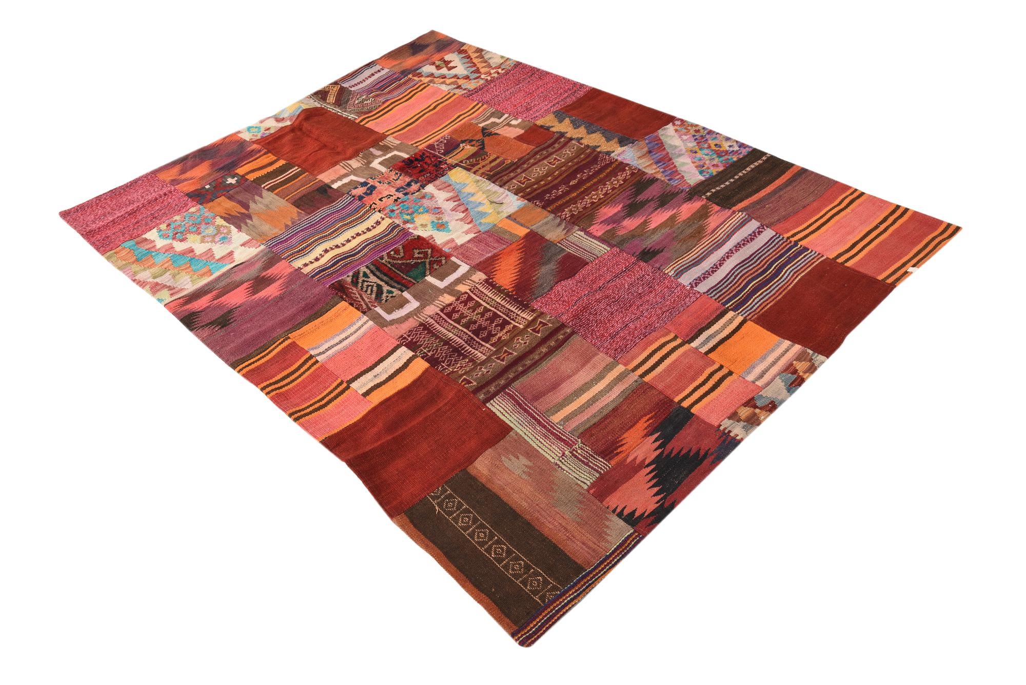 4' 10 x 6' 6 Hand Woven Kilim Patchwork Wool Rug