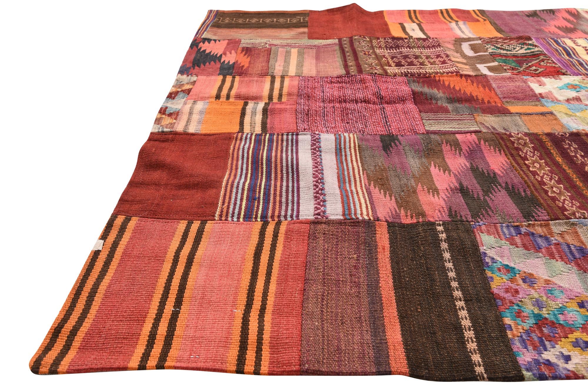 4' 10 x 6' 6 Hand Woven Kilim Patchwork Wool Rug