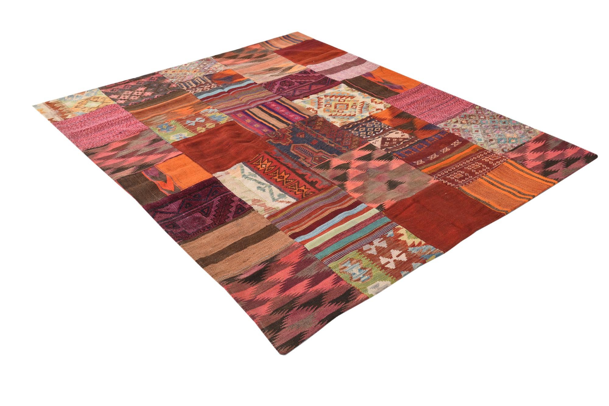 5' 4 x 6' 7 Hand Woven Kilim Patchwork Wool Rug