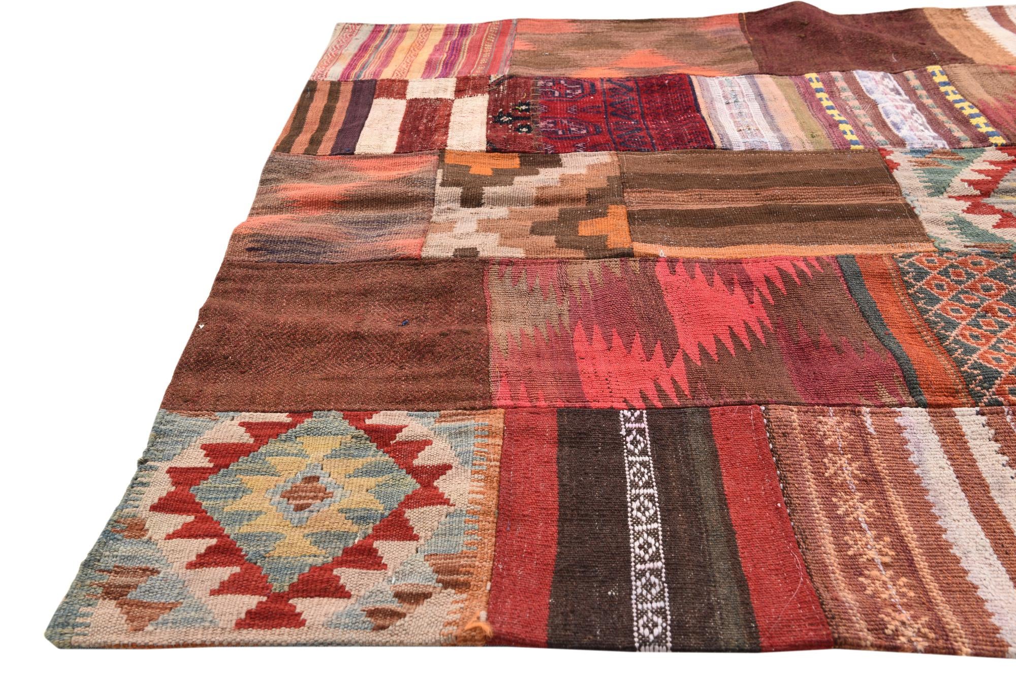 4' x 6' Hand Woven Kilim Patchwork Wool Rug