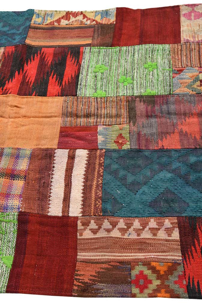 4' x 6' Hand Woven Kilim Patchwork Wool Rug