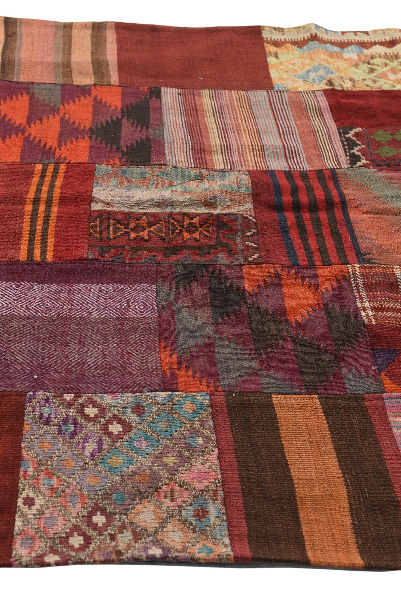 5' 1 x 6' 7 Hand Woven Kilim Patchwork Wool Rug