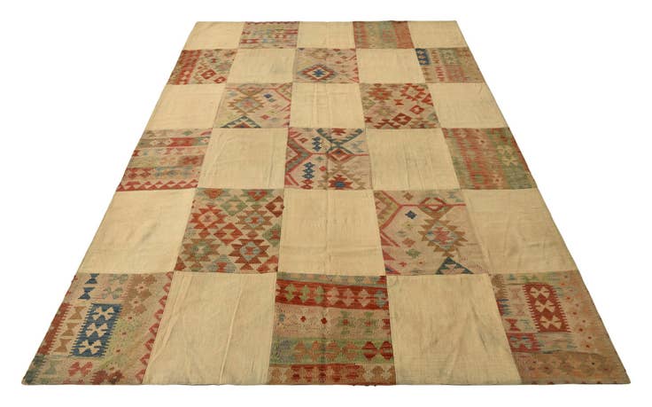 Detail image of 7' 1 x 9' 10 Hand Woven Kilim Patchwork Wool Rug