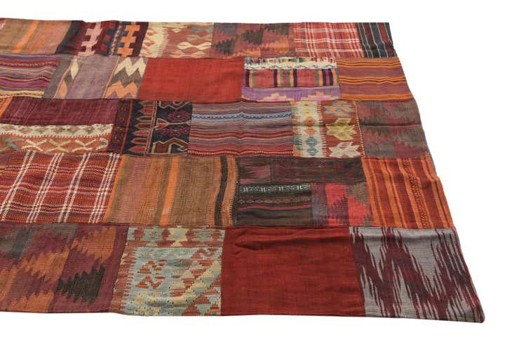 5' 5 x 8' Hand Woven Kilim Patchwork Wool Rug