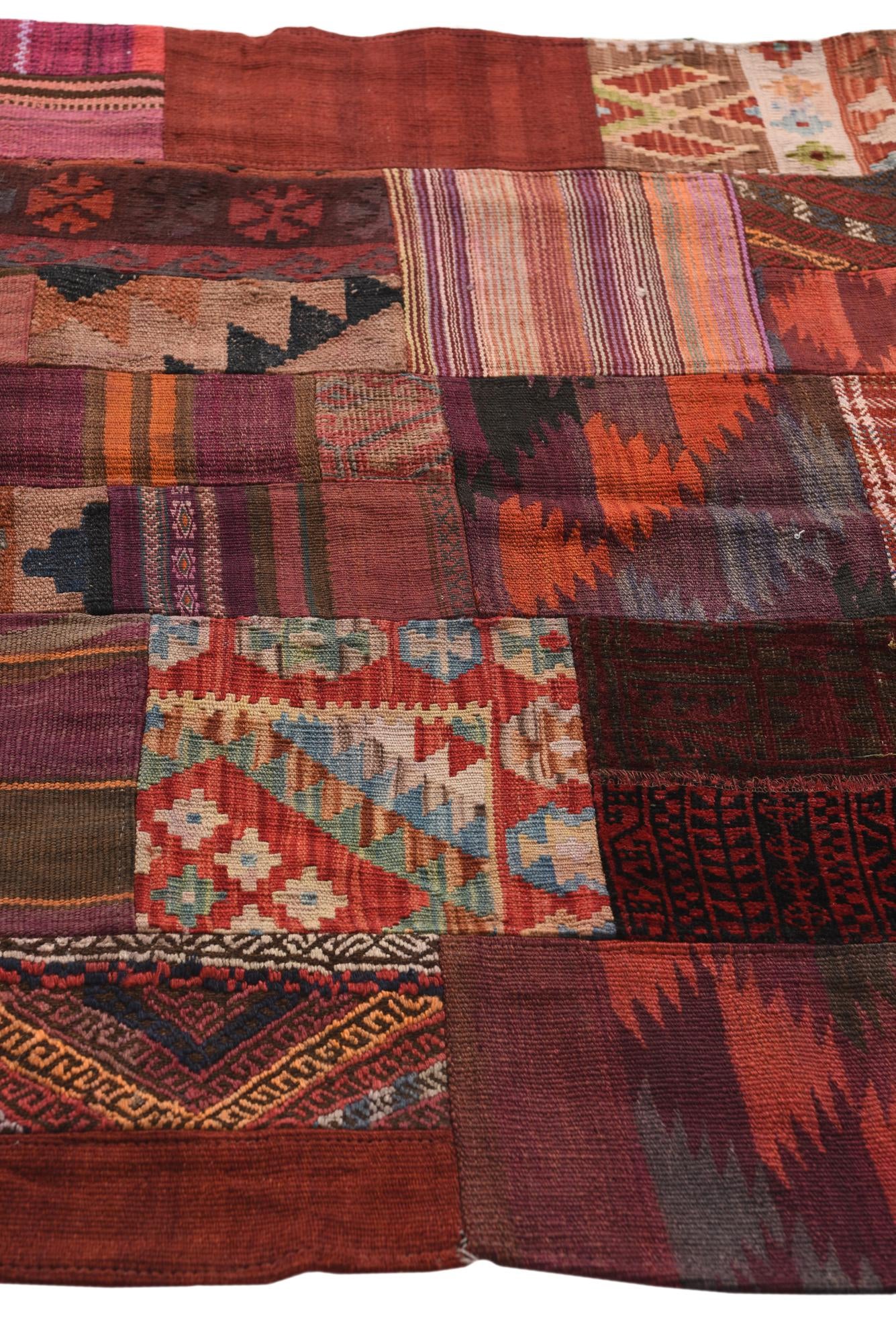 4' 1 x 6' Hand Woven Kilim Patchwork Wool Rug