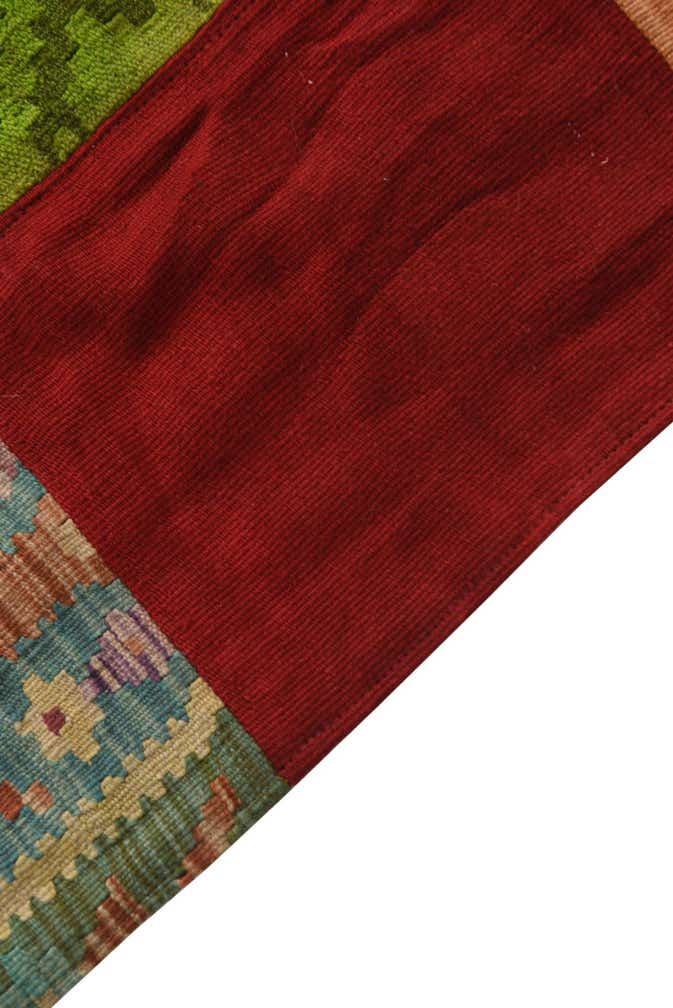 5' 3 x 7' 7 Hand Woven Kilim Patchwork Wool Rug