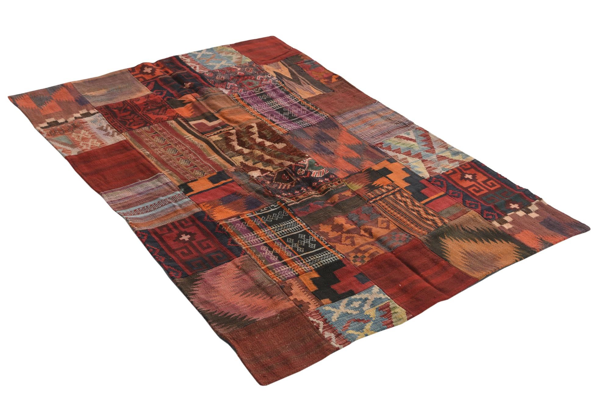 4' x 5' 10 Hand Woven Kilim Patchwork Wool Rug