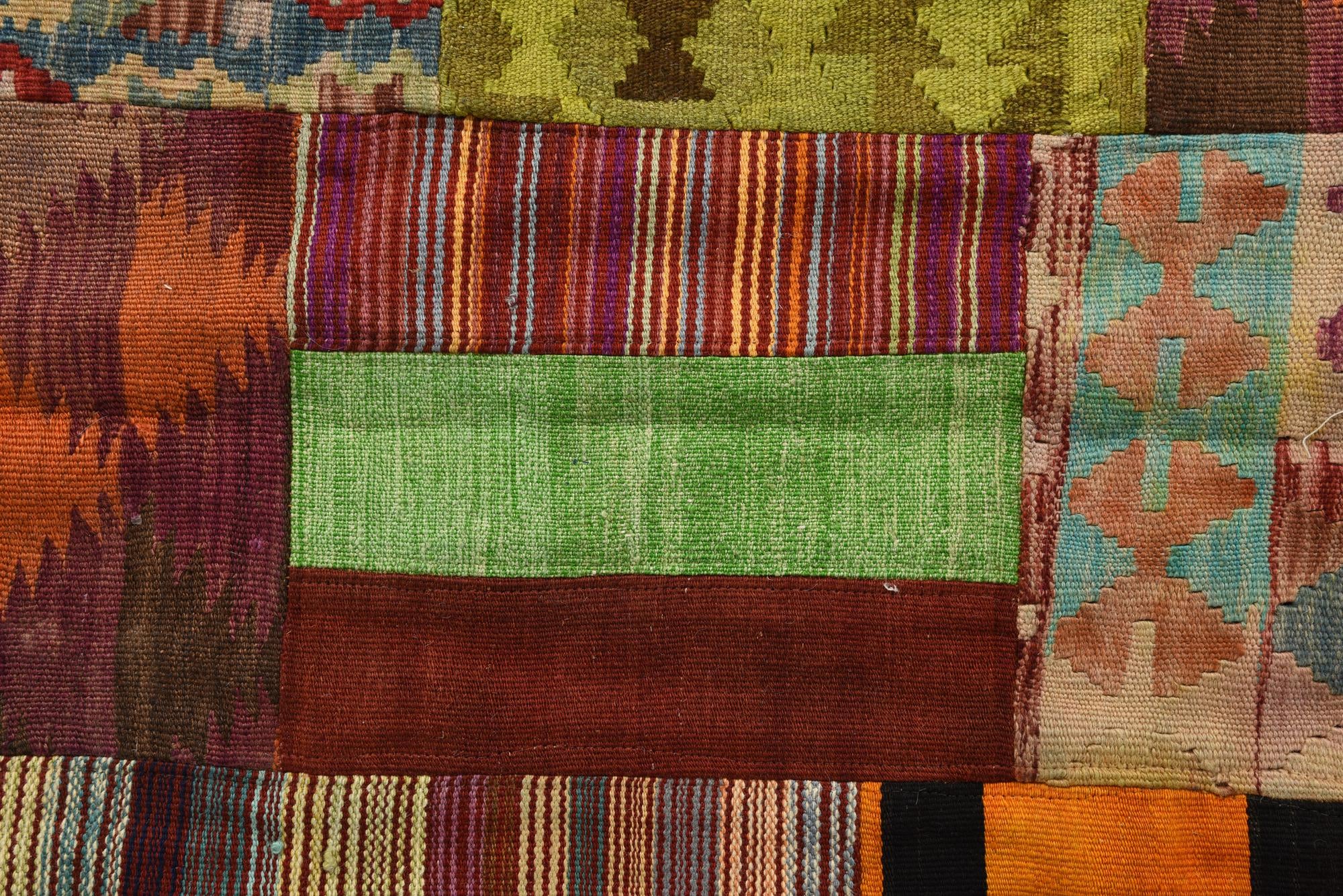 5' 5 x 7' 10 Hand Woven Kilim Patchwork Wool Rug