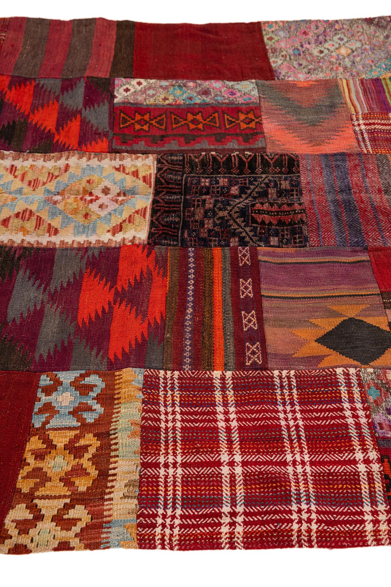 5' x 6' 8 Hand Knotted Kilim Patchwork Wool Rug