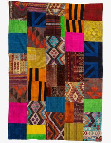 5' 6 x 7' 11 Hand Woven Kilim Patchwork Wool Rug