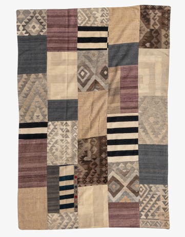 5' 5 x 7' 10 Hand Woven Kilim Patchwork Wool Rug