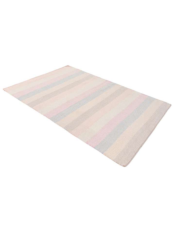 3' 11 x 5' 8 Hand Knotted Kilim Wool Rug