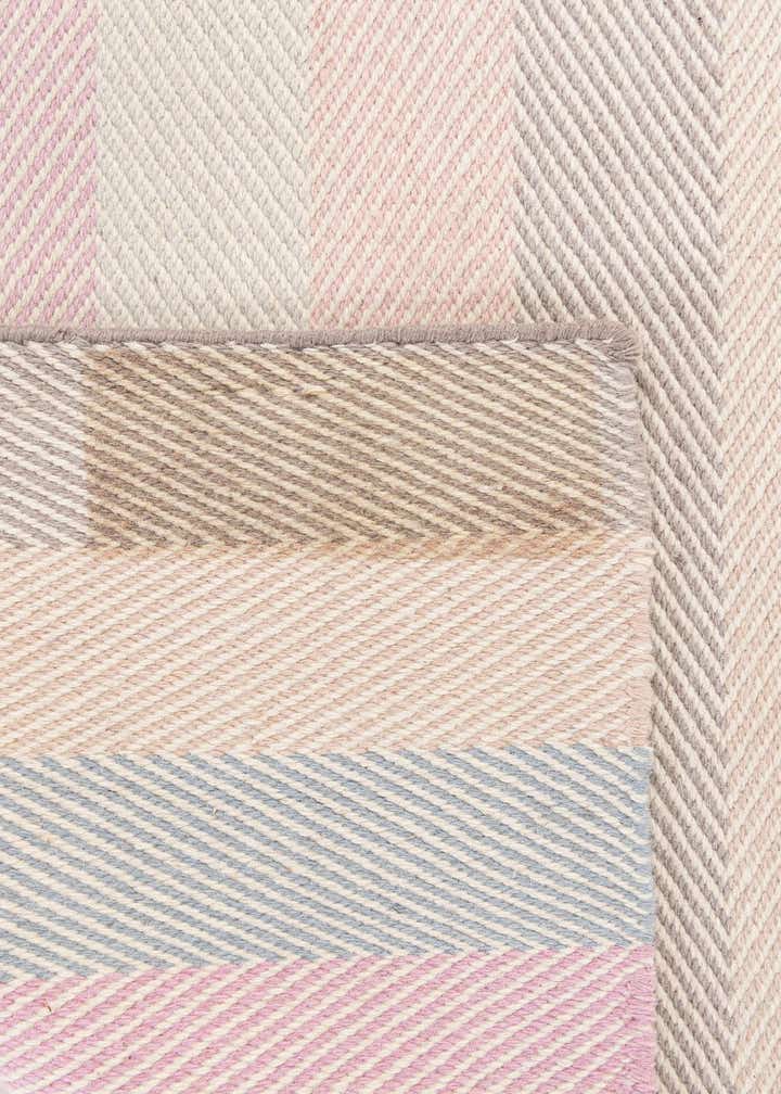 3' 11 x 5' 8 Hand Knotted Kilim Wool Rug