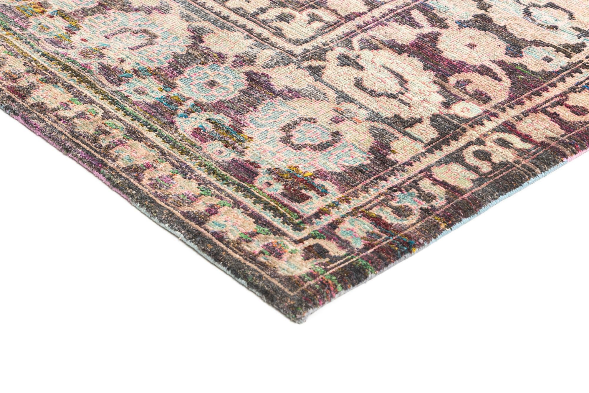 9' 1 x 11' 7 Hand Knotted Kundan Rug