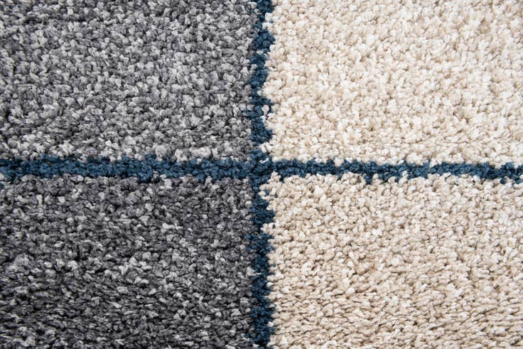 Detail image of 5' 3 x 7' 7 Lagom Shag Rug