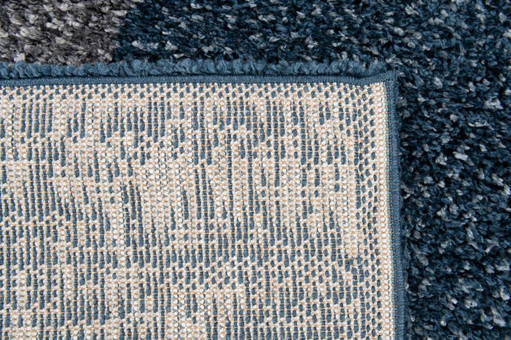 Detail image of 5' 3 x 7' 7 Lagom Shag Rug