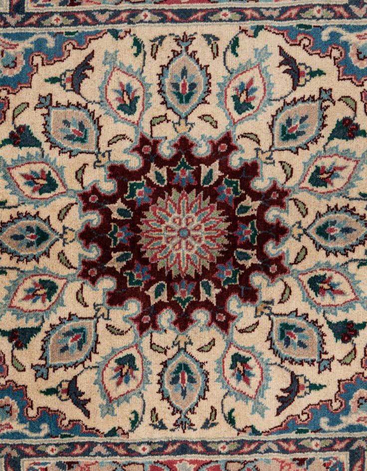 Detail image of 8' 1 x 10' 9  Hand Knotted Lahour Oriental Wool Rug