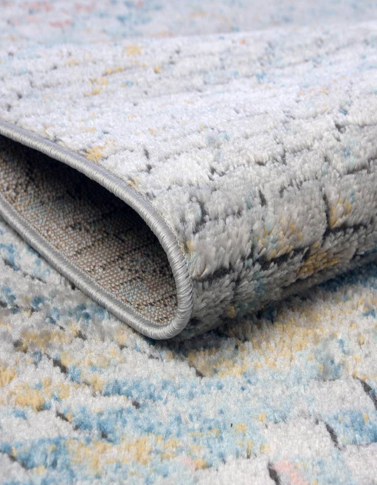 Detail image of 8' x 11' Leipzig Rug