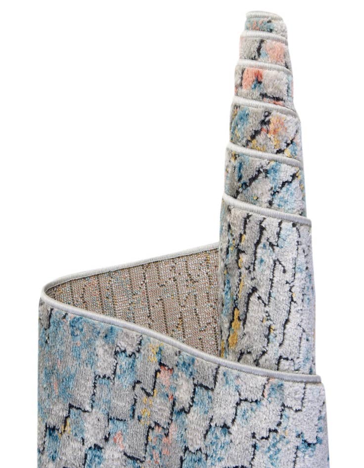 Detail image of 8' x 11' Leipzig Rug