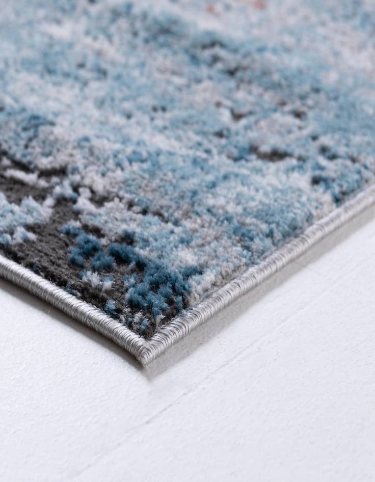 Detail image of 4' x 6' Leipzig Rug