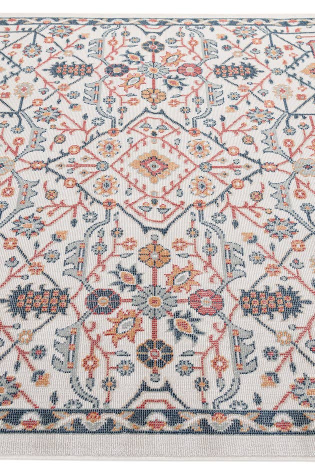 Detail image of 5' 4 x 7' 7 Lola Rug