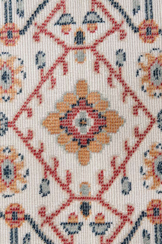 5' 4 x 7' 7 Lola Rug