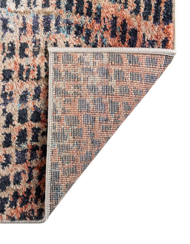Detail image of 5' 3 x 7' 7 Lola Rug