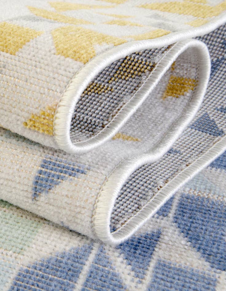 Detail image of 9' x 12' Lotus Rug