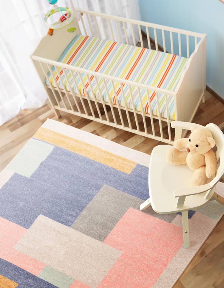 Detail image of 4' x 6' Lotus Rug