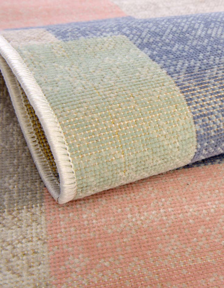 Detail image of 4' x 6' Lotus Rug