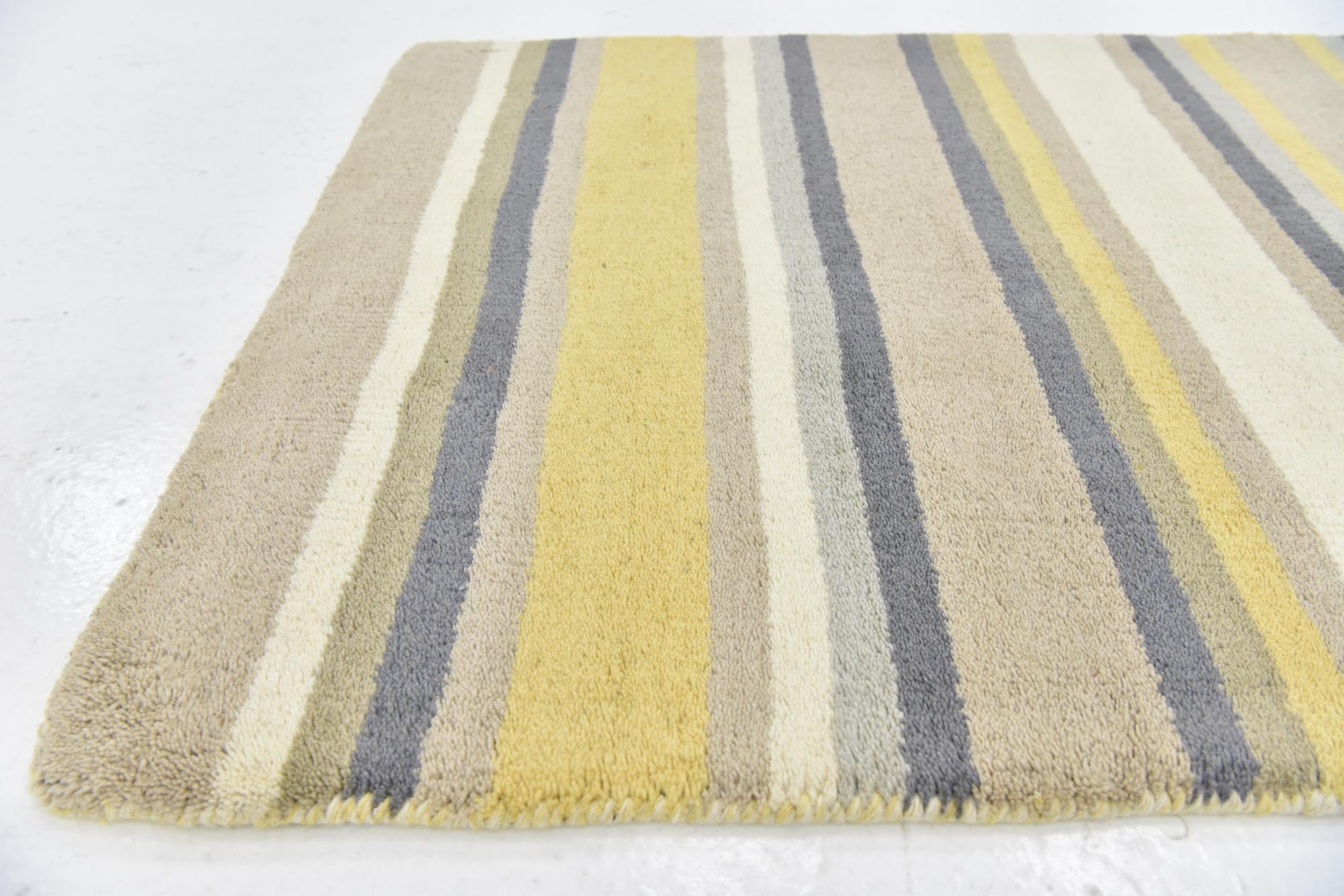 2' 8 x 5' Luna Wool Rug