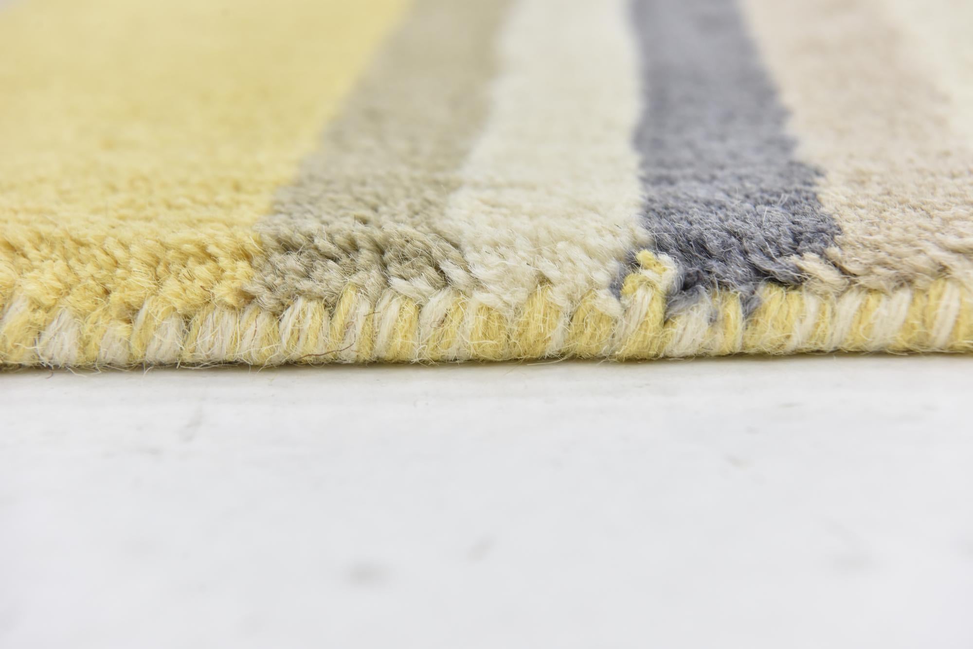 2' 8 x 4' 10 Luna Wool Rug