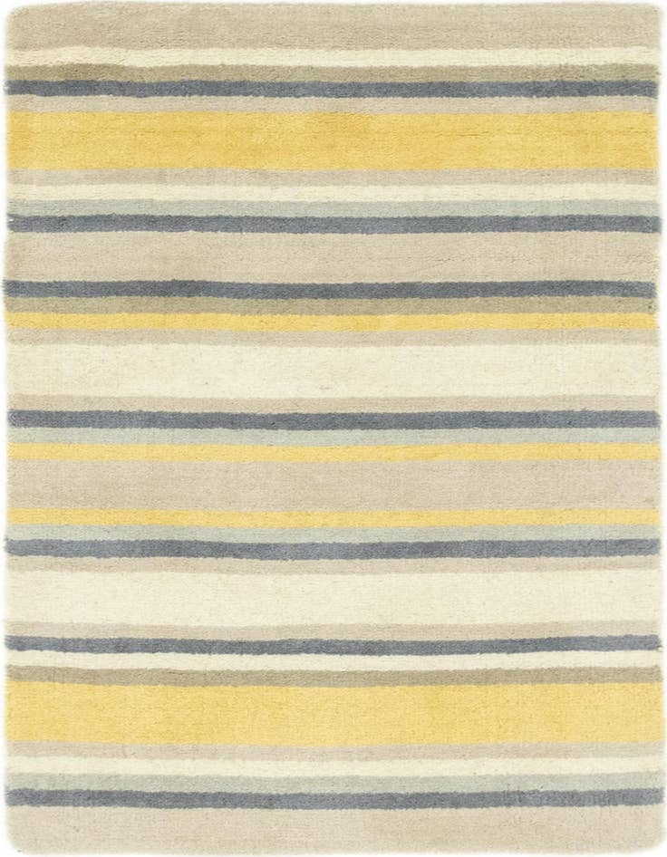 Detail image of 2' 8 x 4' 10 Luna Wool Rug
