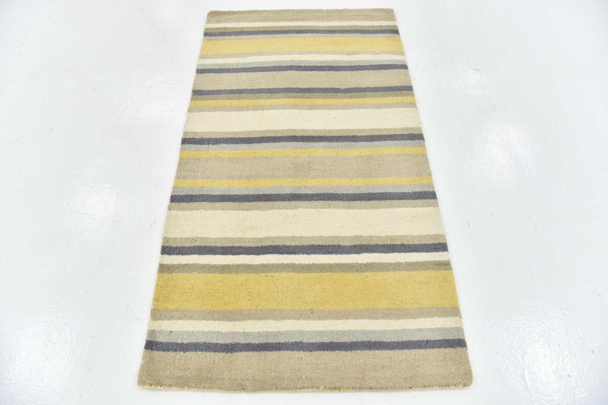 2' 8 x 5' Luna Wool Rug